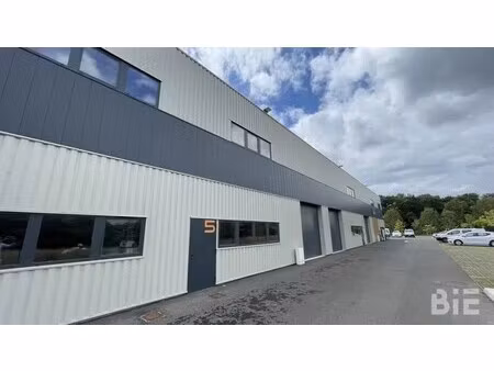 vente local d’activités salleboeuf 33370 367m² à 1468m²