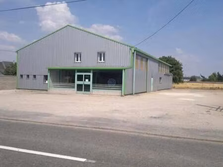 vente local d'activités 460 m²