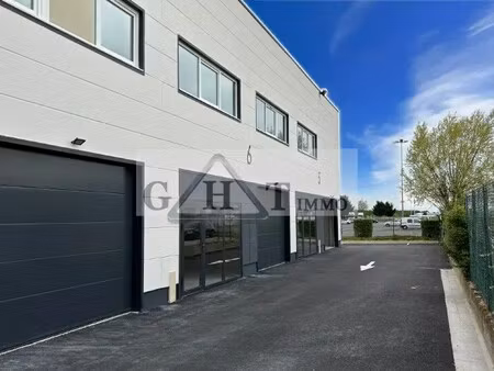 vente entrepôt 274 m²