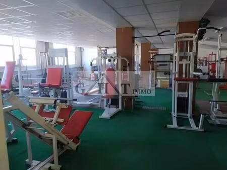 vente entrepôt 2 150 m²