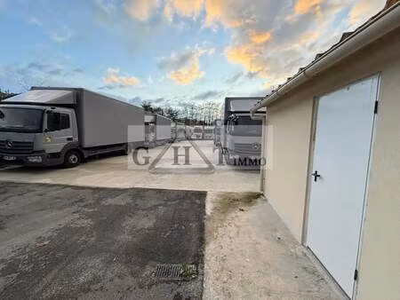 vente bureaux 1 400 m²