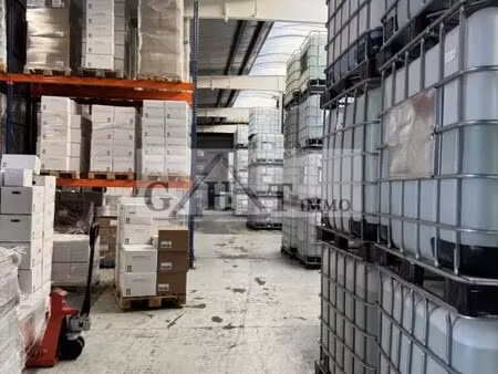 vente entrepôt 2 260 m²