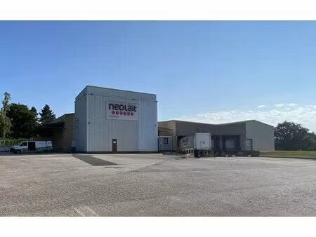 vente local d’activités baudrieres 71370 1743m²