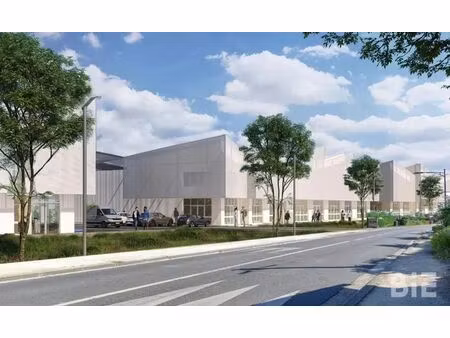 vente local d’activités carbon blanc 33560 89m² à 6853m²