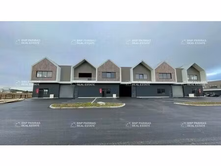vente local d’activités flins-sur-seine 78410 456m² à 1827m²