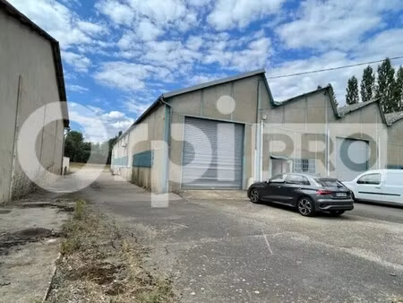 vente local d’activités saint etienne des oullieres 69460 910m²