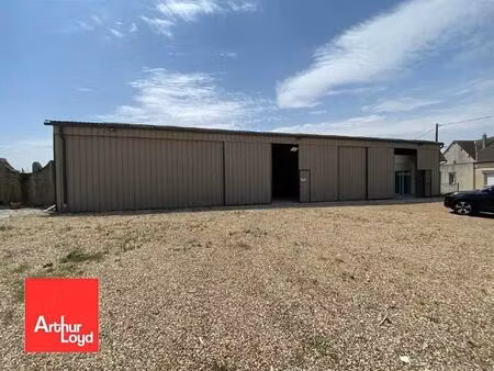 vente local d’activités tremblay les villages 28170 403m²