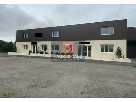 vente entrepôt 1 600 m²