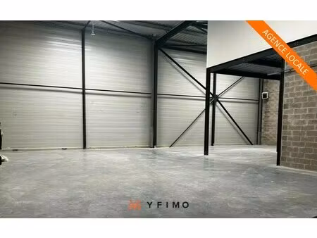 vente entrepôt 888 m²