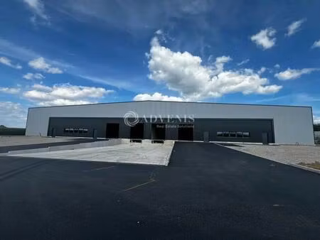 vente entrepôt 1 879 m² à 3 859 m²