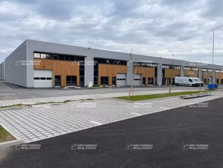 vente local d'activités 160 m² à 925 m²