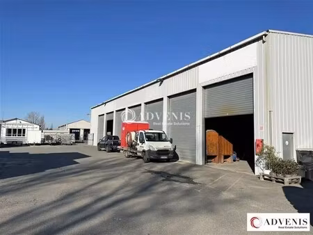 vente local d'activités 747 m²