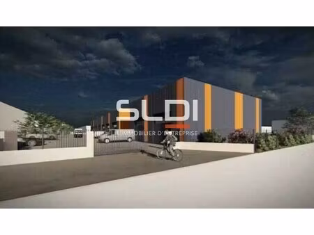 vente local d'activités 115 m² à 506 m²