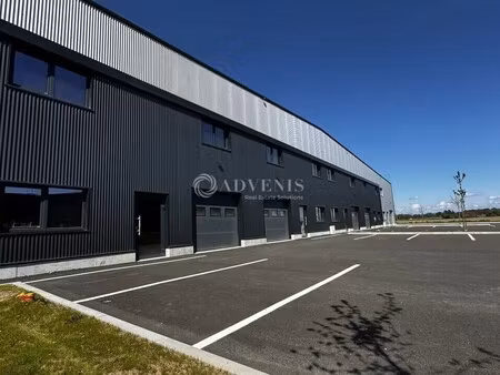 vente local d'activités 160 m² à 2 764 m²
