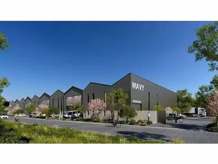 vente local d'activités 240 m²