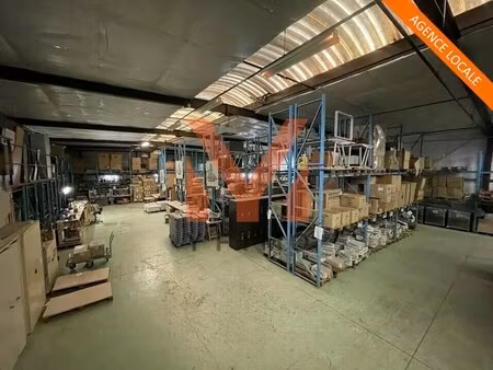 vente local d'activités 2 602 m²