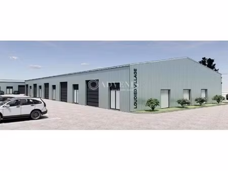 vente local d'activités 93 m² à 950 m²