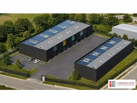 vente local d'activités 1 200 m²