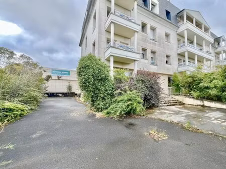 vente local d'activités 322 m² à 3 200 m²