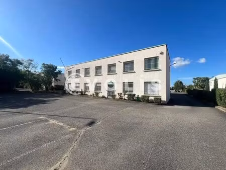 vente bureaux 400 m² à 600 m²