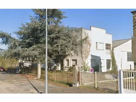 vente entrepôt châtellerault 86100 1860m²