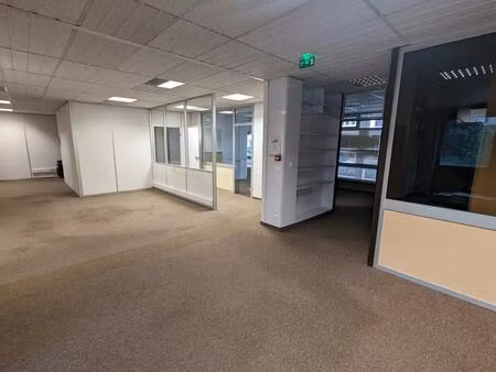 vente entrepôt évreux 27000 356m²