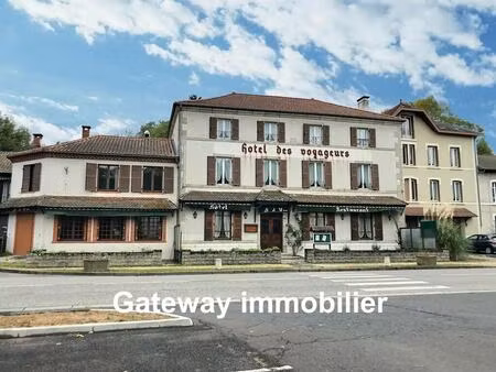 vente entrepôt vertolaye 63480 924m²