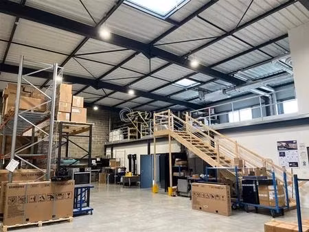 vente local d'activités 544 m²