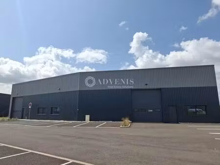 vente local d'activités 980 m²