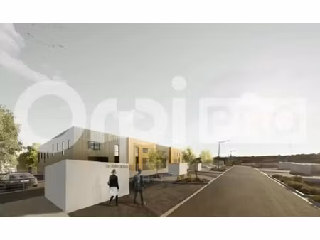 vente local d'activités 192 m²