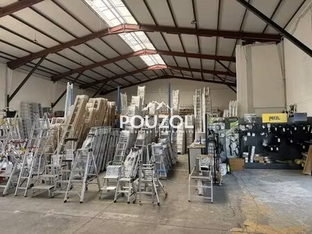 location local d’activités aubiere 63170 1175m²