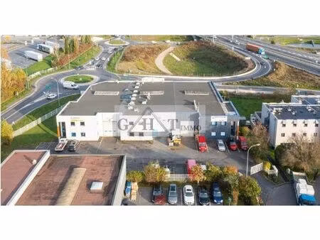 vente local d'activités 650 m²