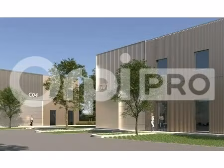 vente local d'activités 153 m²