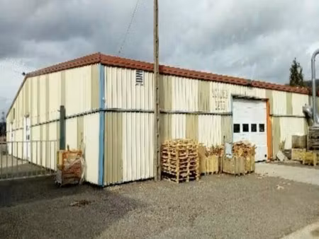 vente local d'activités 2 100 m² à 4 475 m²
