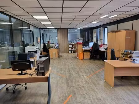 vente local d’activités lisieux 14100 2200m²