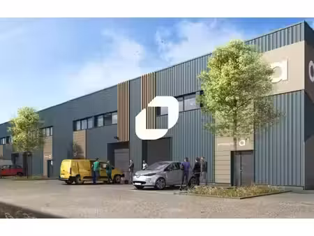 location local d’activités 347m² à 1490m²