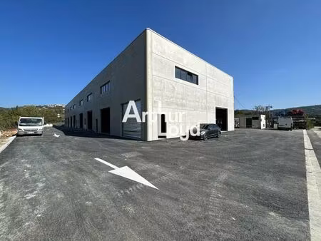 vente local d’activités puget sur argens 83480 1150m²