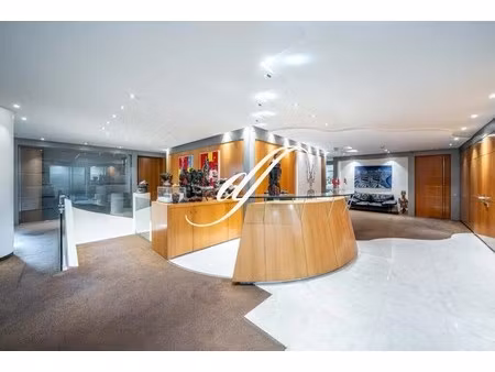 vente local d'activités 761 m²