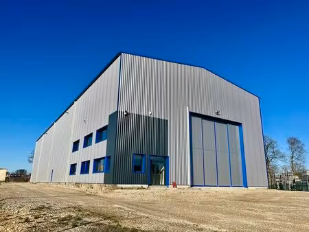 vente local d’activités tancarville 76430 1540m²