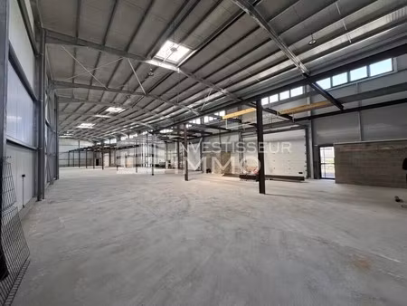 vente local d'activités 465 m²
