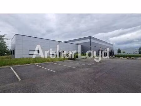 vente local d’activités vire 14500 837m²