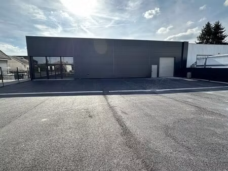 vente entrepôt 513 m²