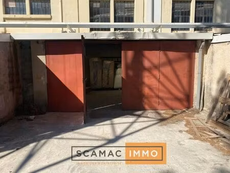 location entrepôt 641 m²