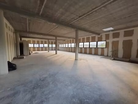 vente entrepôt 480 m²