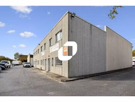 location local d’activités grigny 91350 176m²