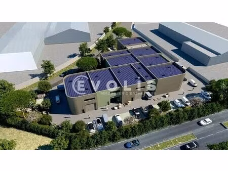 vente local d'activités 112 m²