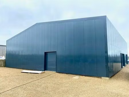 vente local d’activités plovan 29720 390m²