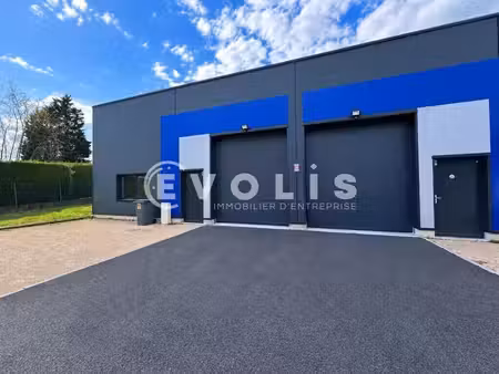 location local d’activités 295m²