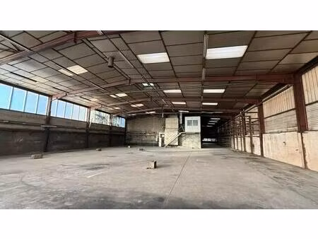 vente entrepôt marboz 01851 2405m²