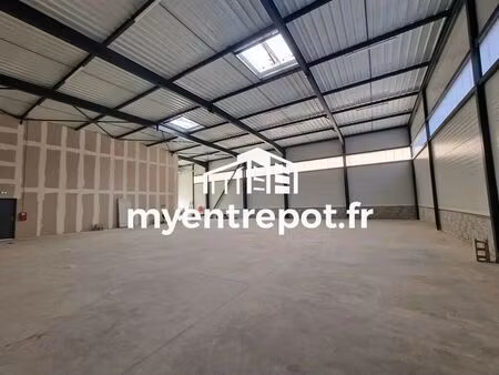location entrepôt 405 m²